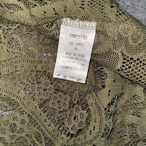 👙Emmett’s Women’s Small Olive Green Lace Kimono with Fringe - Picture 2 of 6